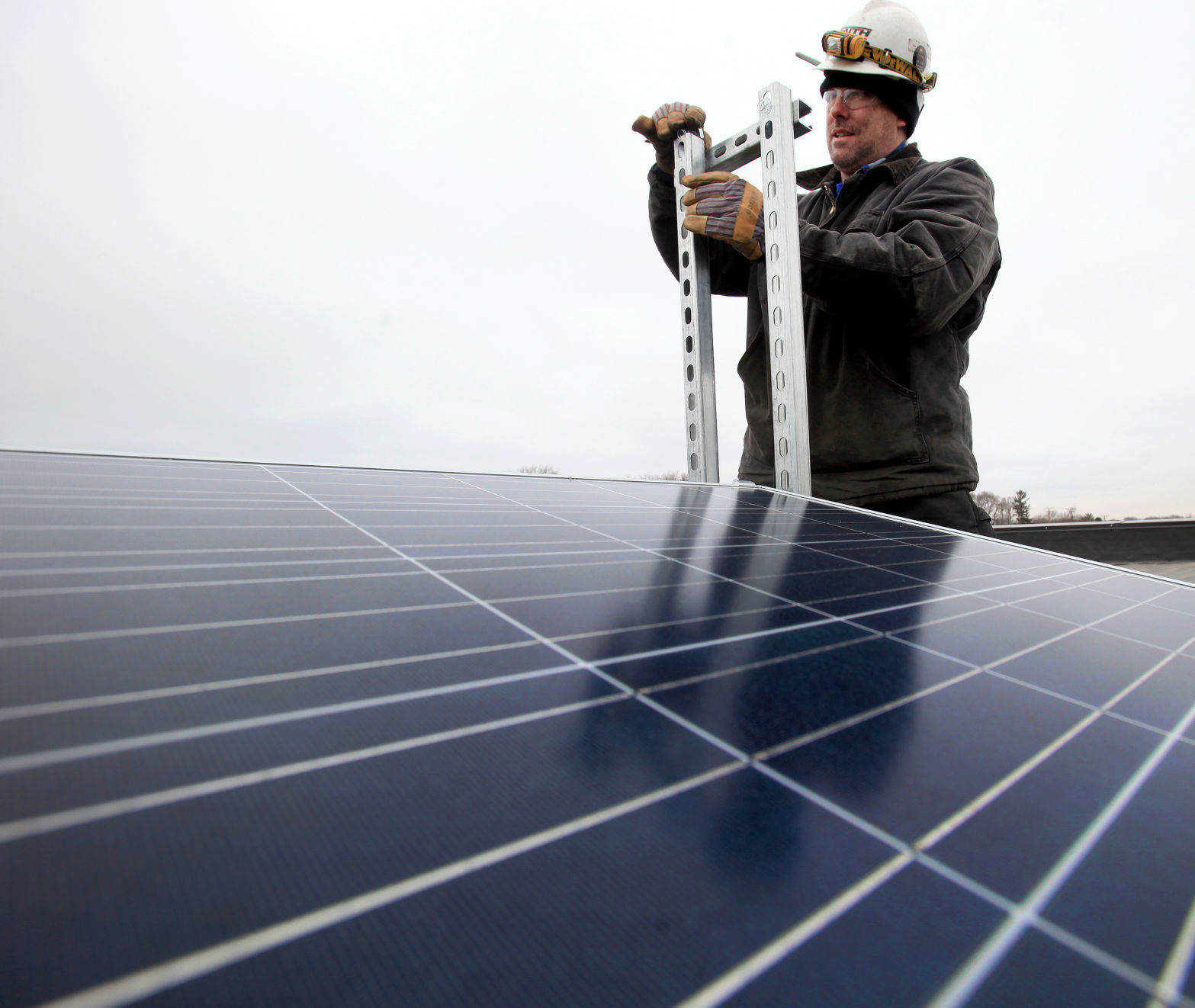 ALE ASYLUM SOLAR PANELS 5.JPG